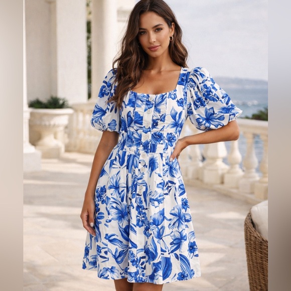 House of Harlow 1960 Dresses & Skirts - House of Harlow 1960  Floral Puff-Sleeve Mini Dress